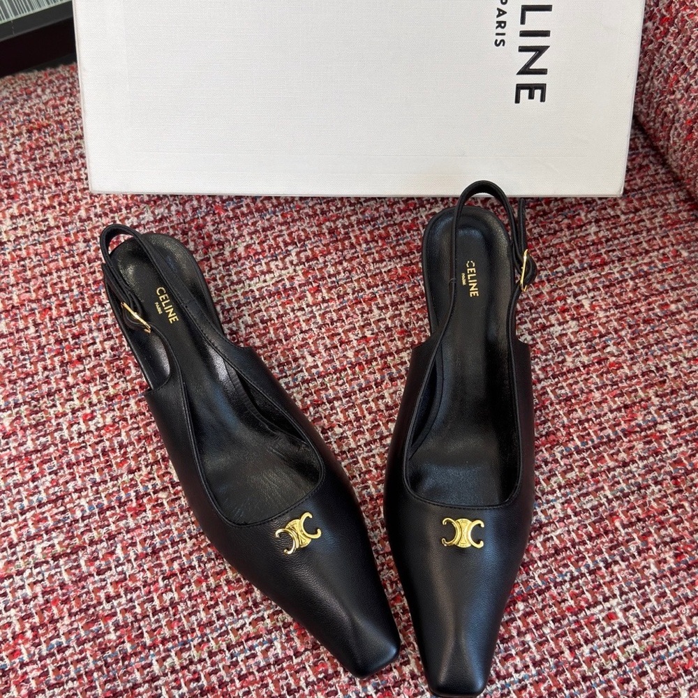 Women’s Celine heels💕 - Picture 6 of 8